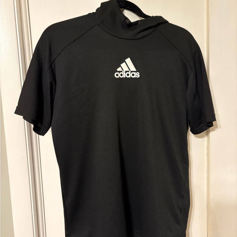 Adidas Black Short Sleeve Tee Performance Material
